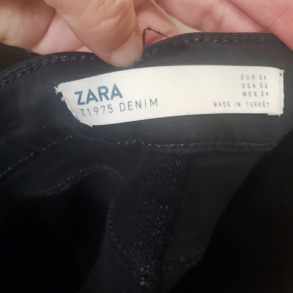 HP โกZara 2 subtle sparkly stripes on black denim - Picture 9 of 10